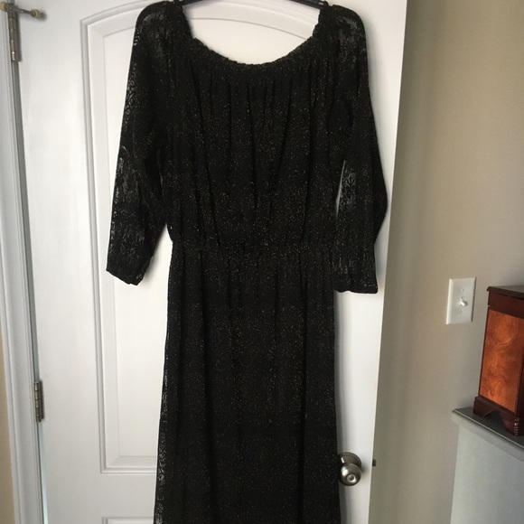 Off the shoulder Maxi Dress - Picture 1 of 3